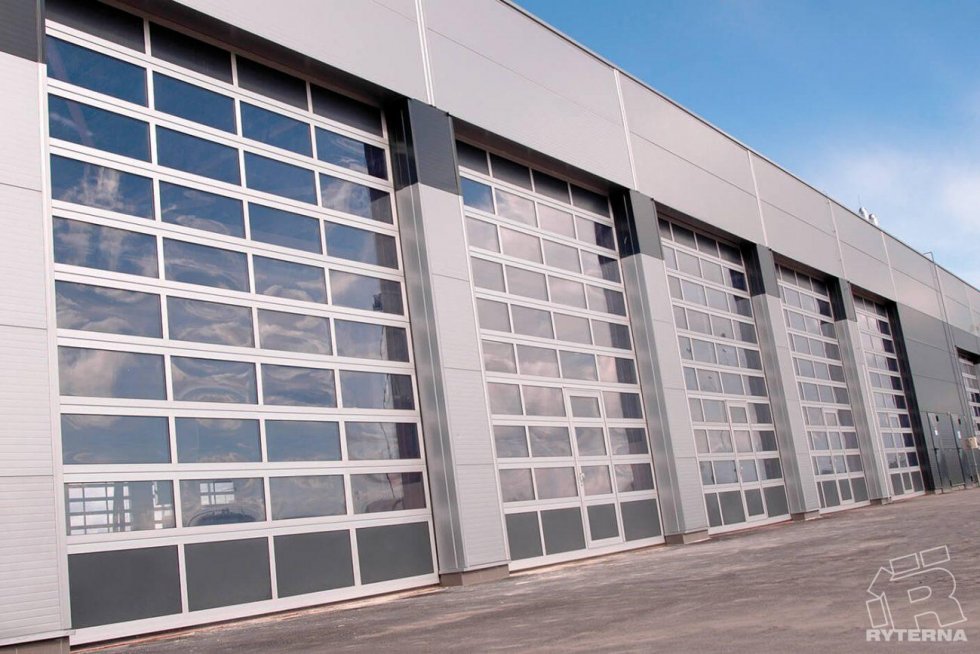 Garagentore | Fenster Türen Sonnenschutz Smarthome